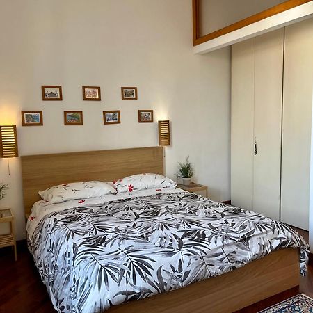 Casa Vacanze Seahorse Salerno Exterior foto